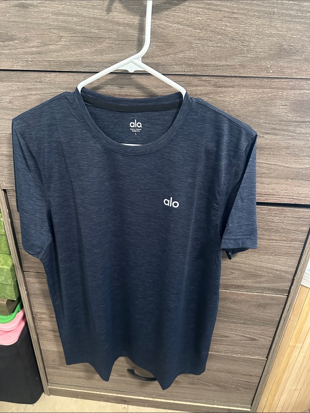 Navy Heather Crew Short Sleeve Tee size M